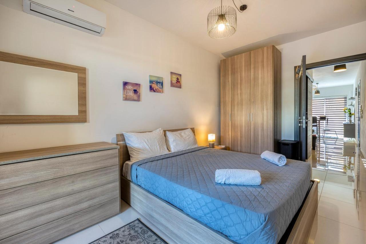 Entire Apartment For Your Holiday Tal-Hriereb Dış mekan fotoğraf