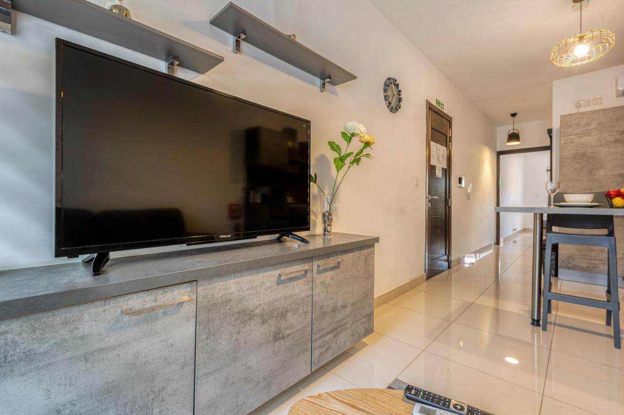 Entire Apartment For Your Holiday Tal-Hriereb Dış mekan fotoğraf