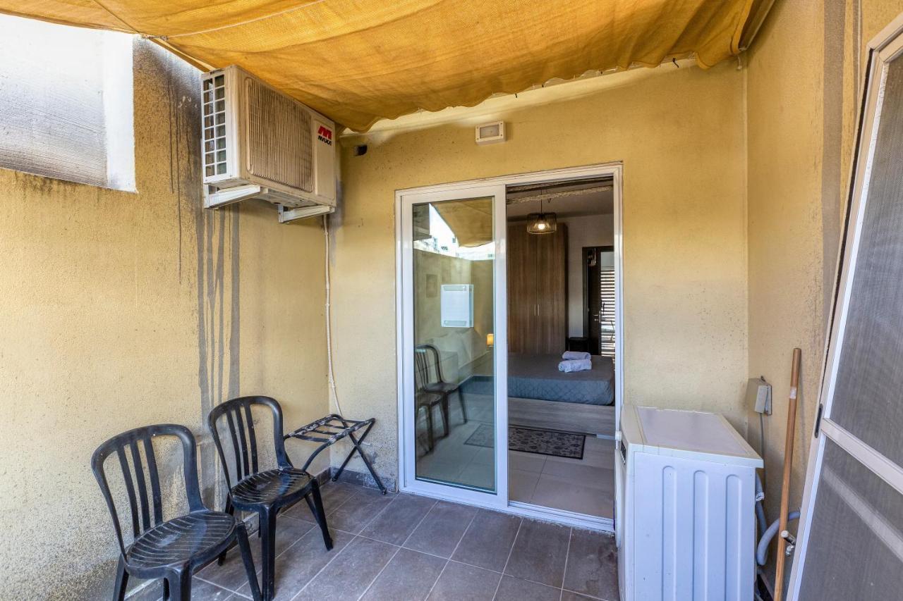 Entire Apartment For Your Holiday Tal-Hriereb Dış mekan fotoğraf
